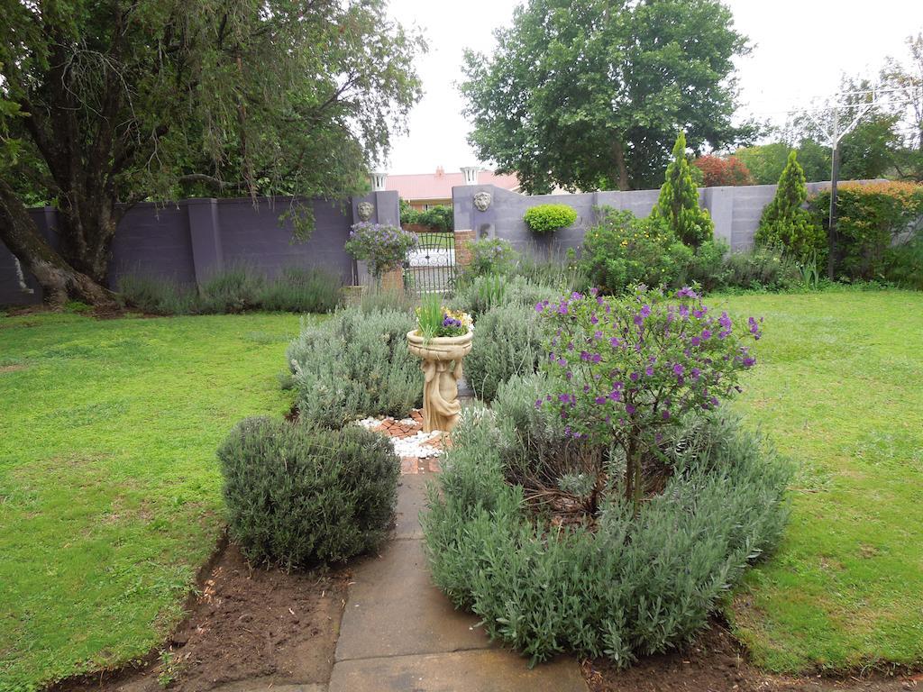 Lilac Lodge-Purple House Winterton Exterior photo